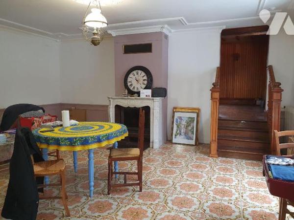 Maison à Vendre à Saint-Martin-d'Ablois (51530) en Marne (51)

Nous vous proposons cette mais...