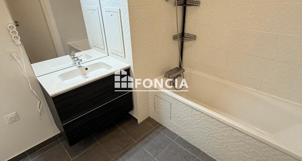 Location Appartement 3 pièces 58.46 m² - Massy 91300