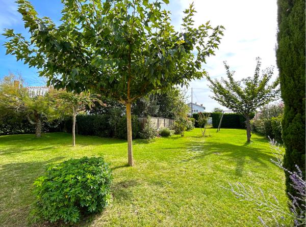 GRANDE MAISON A VENDRE A PAMIERS SANS TRAVAUX / DOUBLE HABITATION