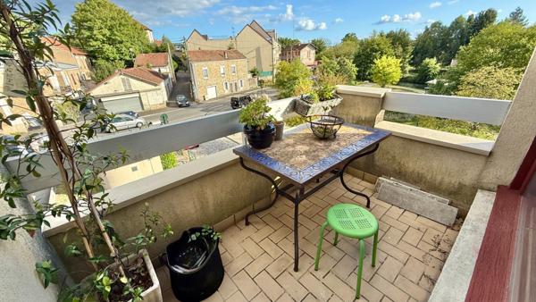 Appartement Corbeil Essonnes 3 pièce(s) 65 m2