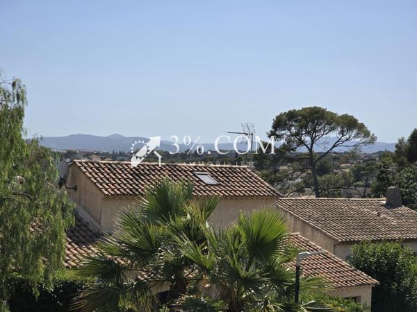Maison
                                                                                                                                                                                                                                                                                                                        5 pièce(s)                                                                                                                                                                                                          4 chambre(s)                                                                                                                                                                                                          107  m²