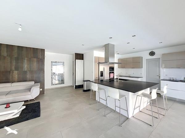 Maison 460 000 € Gigean 5 p 130 m² DPE C