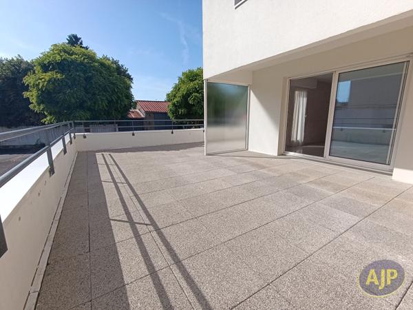 Vente appartement Saint Sebastien Sur Loire : 231 000 € - AJP Immobilier Saint-Sébastien-sur-Loire