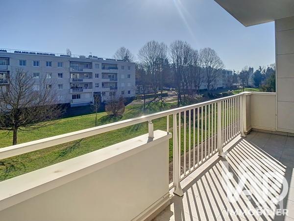 Appartement à vendre 3 pièces 81,6 m² Vaucresson