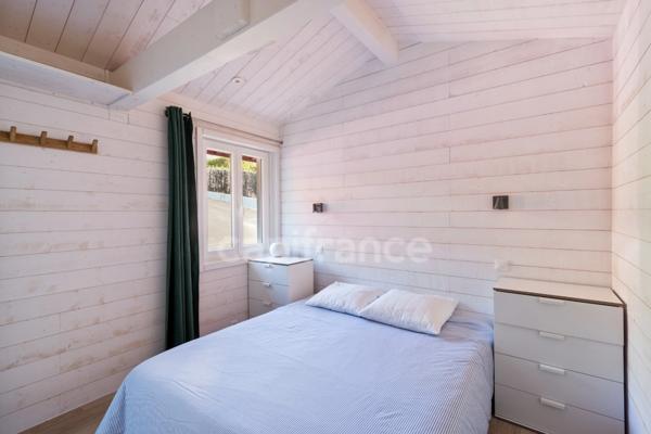 ASCAIN maison de 128 m² construite en 2012- Terrain de 1 000,00 m² - Et son T2 de 25 m2