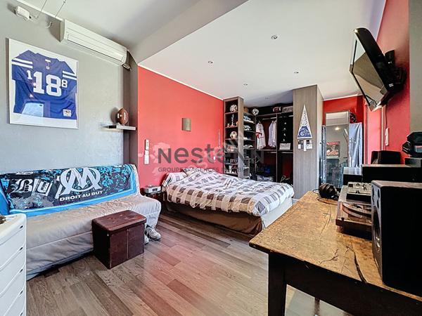 Maison Camaret Sur Aigues 8 pièce(s) 180 m2 avec jardin 1100m²