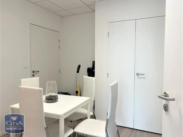 Local professionnel à louer