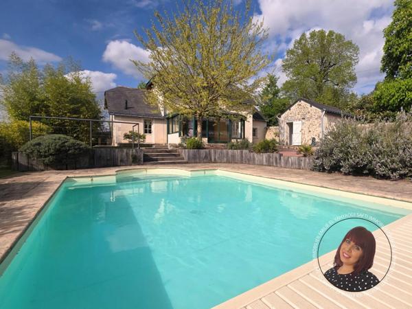Maison de charme avec piscine et dépendance
