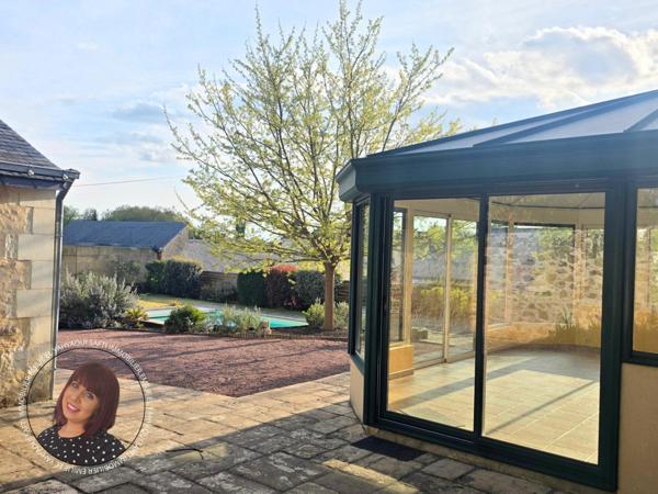 Maison de charme avec piscine et dépendance