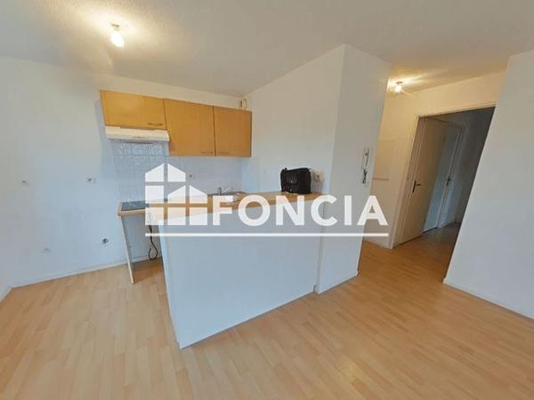 Location Appartement 3 pièces 56.4 m² - 7 ET 9 ALLEE ALAIN BOMBARD Auch 32000