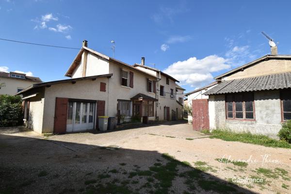 Maison à vendre 10 pièces CHAVANOZ (38)