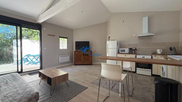 DOMPIERRE SUR MER MAISON TYPE LONGERE 5 CHAMBRES JARDIN GARAGE + APPARTEMENT T2  Dompierre sur mer