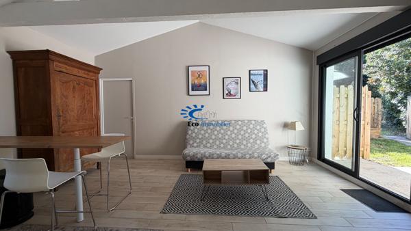 DOMPIERRE SUR MER MAISON TYPE LONGERE 5 CHAMBRES JARDIN GARAGE + APPARTEMENT T2  Dompierre sur mer