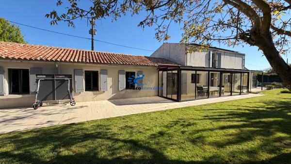 DOMPIERRE SUR MER MAISON TYPE LONGERE 5 CHAMBRES JARDIN GARAGE + APPARTEMENT T2  Dompierre sur mer