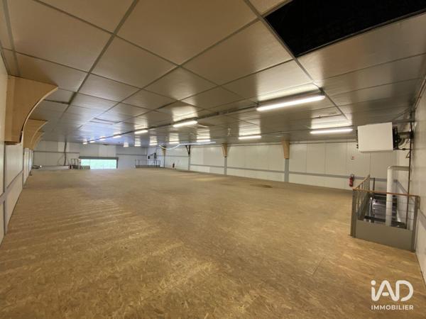 Location local d’activité 440 m² Lizy-sur-Ourcq