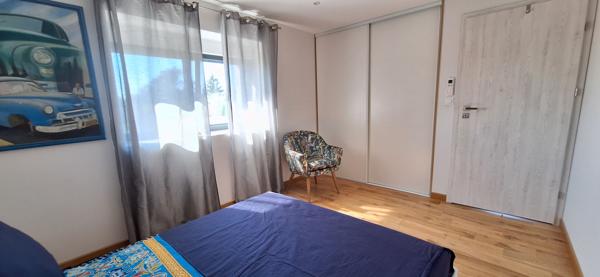 Maison Contemporaine d'exception à Bourg-en-Bresse - 5 pièces, 148 m², calme et proche commodités
