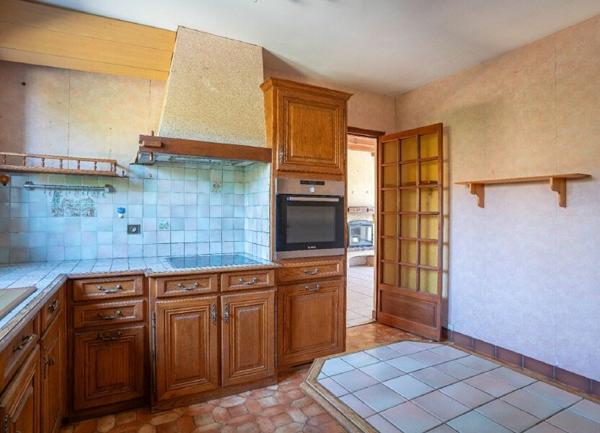 Maison à vendre    5 pièces •  Biscarrosse