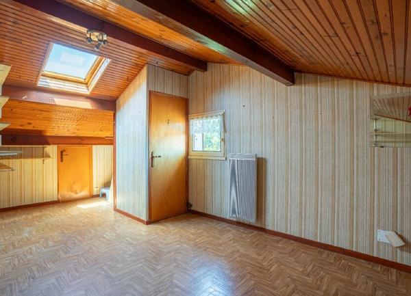 Maison à vendre    5 pièces •  Biscarrosse