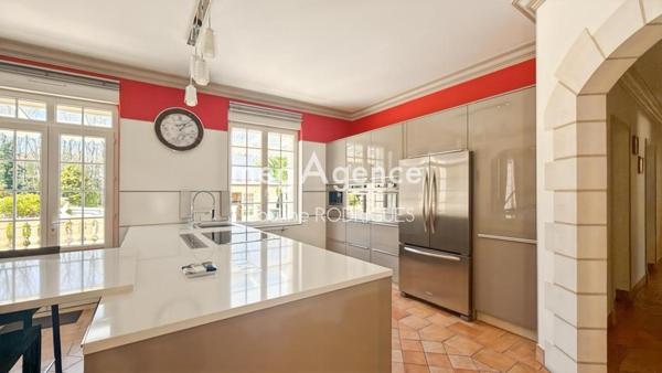 Maison à CHAMBRAY-LES-TOURS, 37170 - 8 pièces 395m²