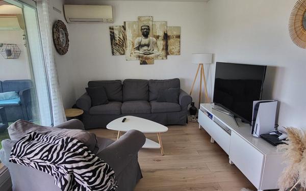 Appartement à vendre    4 pièces • 82 m2 Hyères