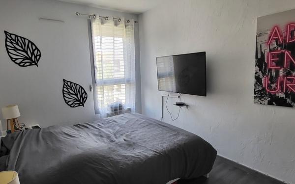 Appartement à vendre    4 pièces • 82 m2 Hyères