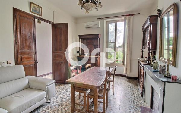 Maison à vendre    5 pièces • 128 m2 Marseille 15