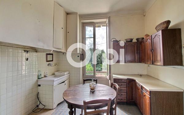 Maison à vendre    5 pièces • 128 m2 Marseille 15