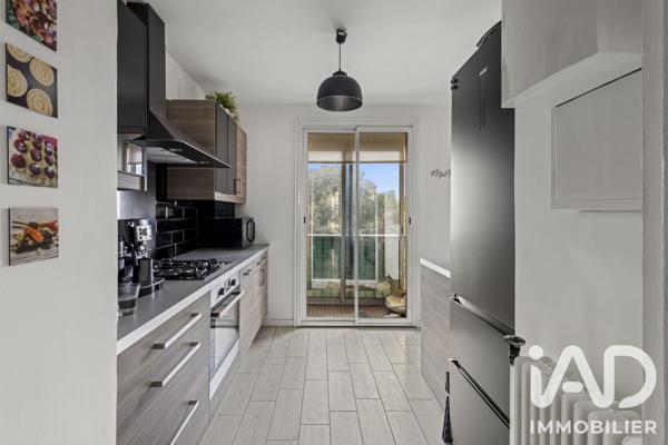 Appartement à vendre 4 pièces 73,66 m² Aix-en-Provence