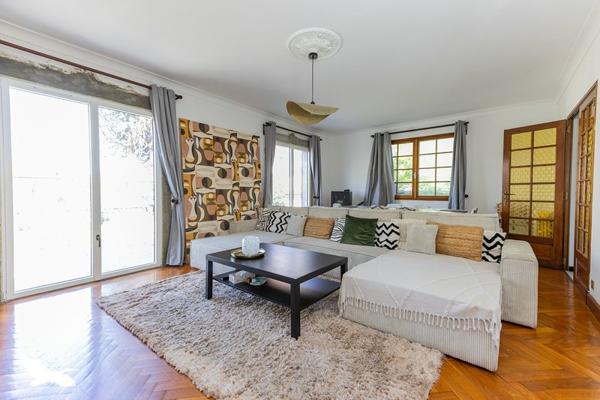 Maison à vendre |                                       Séméac |                                        10 pièces  |  210 m²