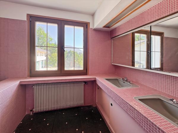 Chalet d’exception de 5 chambres sur les hauteurs de Gex – Vue panoramique sur le lac Léman