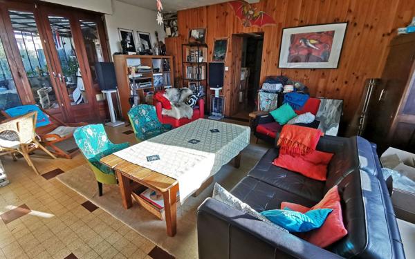 Maison à vendre    5 pièces • 130 m2 Bassens