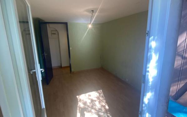 Maison à vendre    5 pièces • 130 m2 Bassens