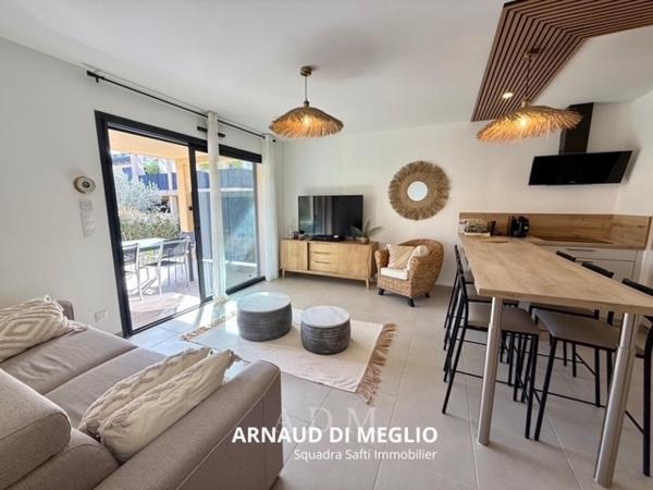 Joli appartement T3 dans résidence avec piscine