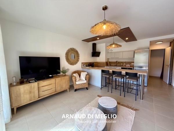 Joli appartement T3 dans résidence avec piscine