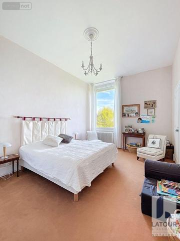 Maison à vendre à Saint-Laurent-sur-Manoire en Dordogne (24330), ref : 24001/VENT/643