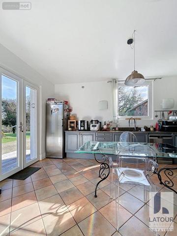 Maison à vendre à Saint-Laurent-sur-Manoire en Dordogne (24330), ref : 24001/VENT/643