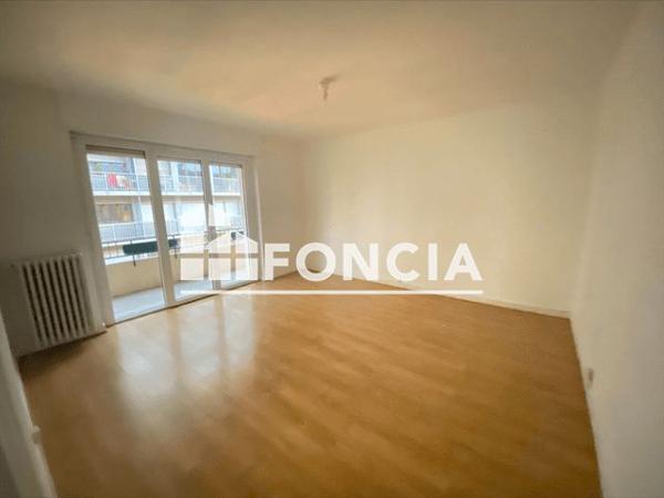 Location Appartement 2 pièces 53.4 m² - 1 RUE DU COMMERCE Annemasse 74100