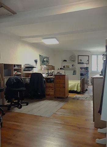 Maison Saint Hilaire 3 pièces 100 m2, 2 Ch et un bel extérieur plus grange