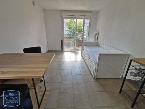 Appartement à louer 1 pièce 26m² Nîmes (30000)