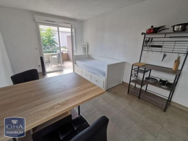 Appartement à louer 1 pièce 26m² Nîmes (30000)