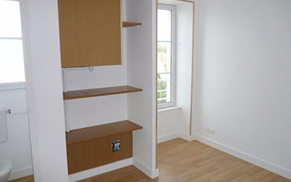 Appartement à louer    2 pièces • 48,47 m2 La Rochelle