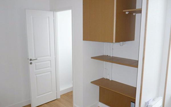 Appartement à louer    2 pièces • 48,47 m2 La Rochelle