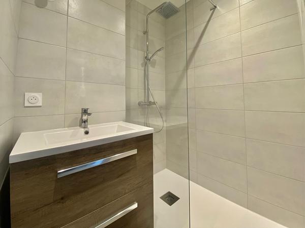 HAUTS PAVES – Appartement trois chambres 107m² -Ref C000111