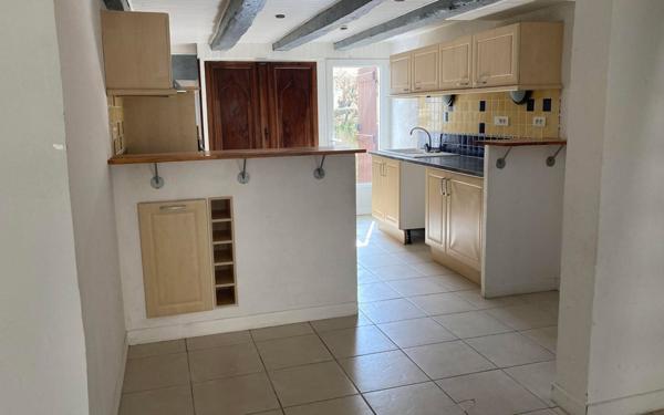 Maison à vendre    4 pièces •  Caudecoste