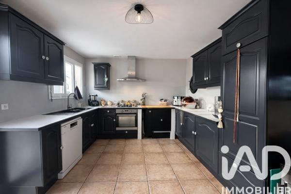 Maison à vendre 5 pièces 116 m² Sainte-Soulle