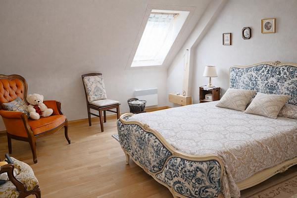 Maison 5 pièces – 235 m² environ à Guérande (ref : 76678P)