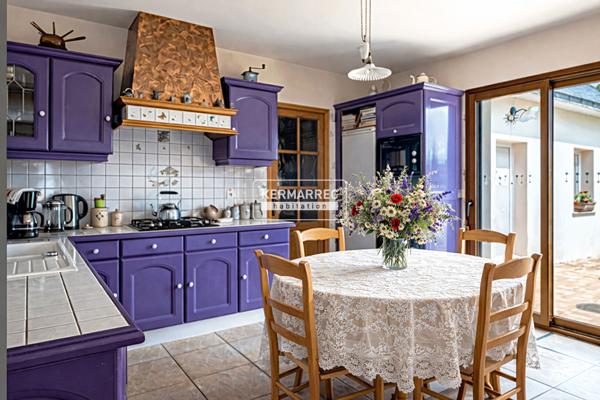Maison 5 pièces – 235 m² environ à Guérande (ref : 76678P)