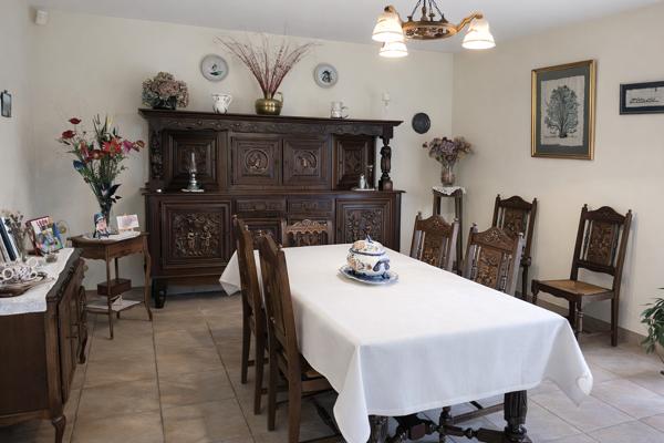 Maison 5 pièces – 235 m² environ à Guérande (ref : 76678P)