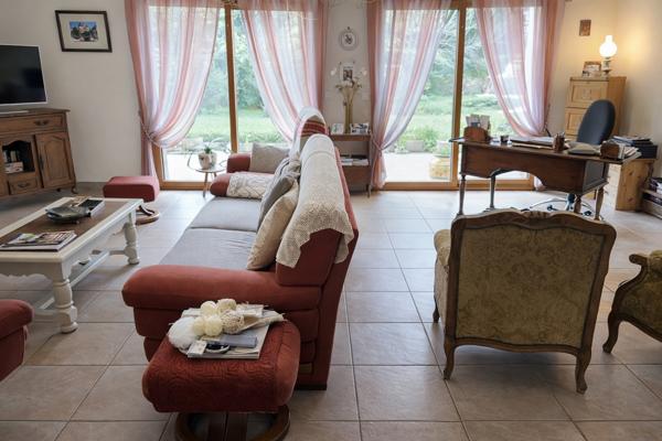 Maison 5 pièces – 235 m² environ à Guérande (ref : 76678P)