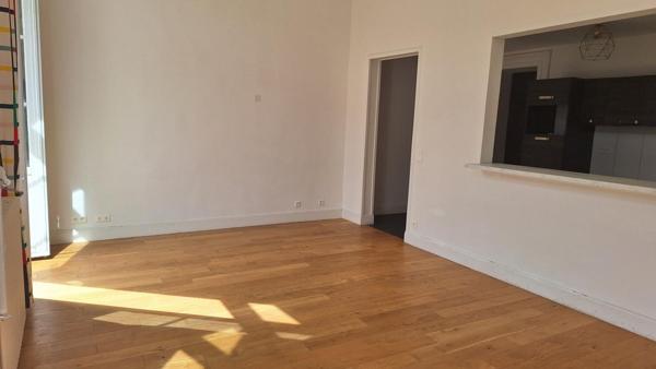 Appartement T4 à louer Saint Malo - 104 m² (réf : 523094)